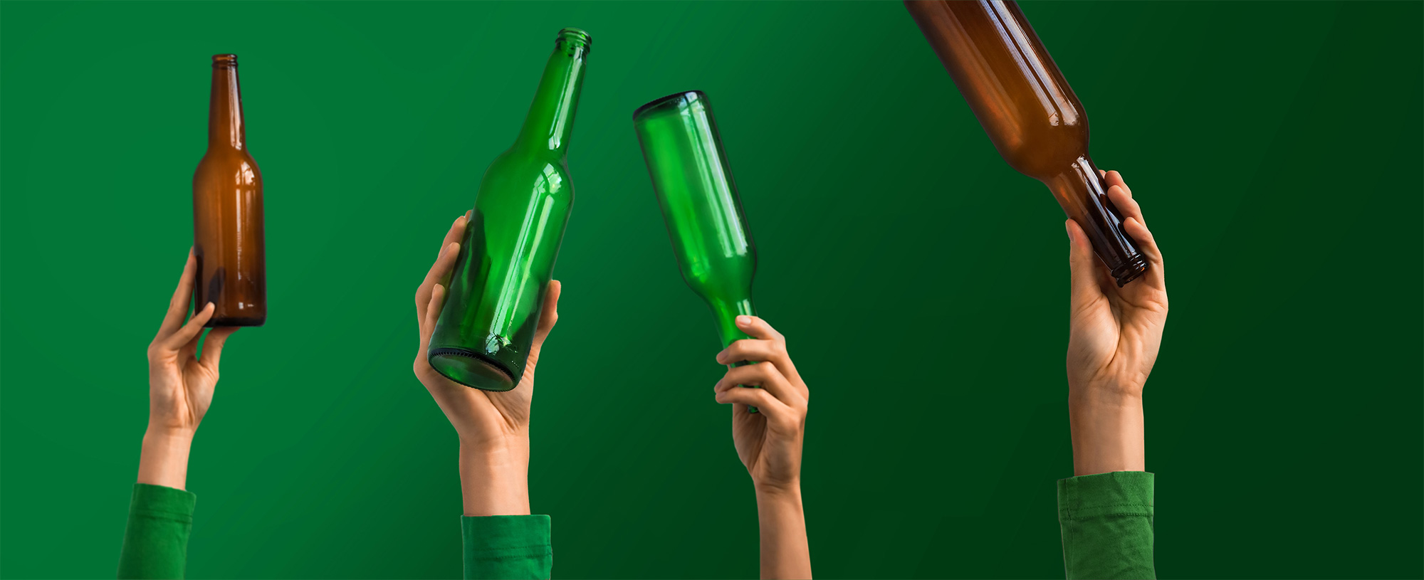 Glassbottles_holdupbyhands